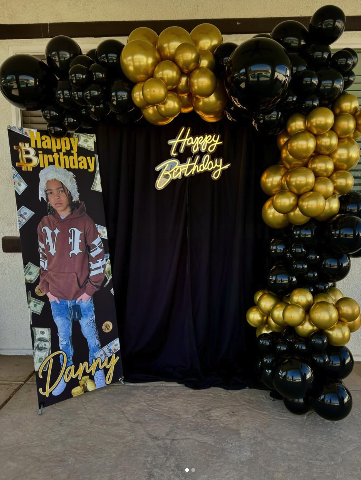 Black and gold birthday display by Mixed Occasions